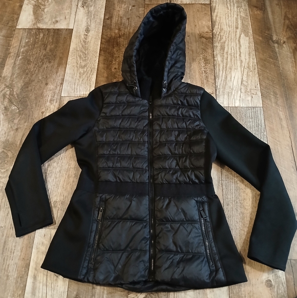 Calvin Klein Jackets & Blazers - Calvin Klein Black Quilted Hooded Puffer Jacket